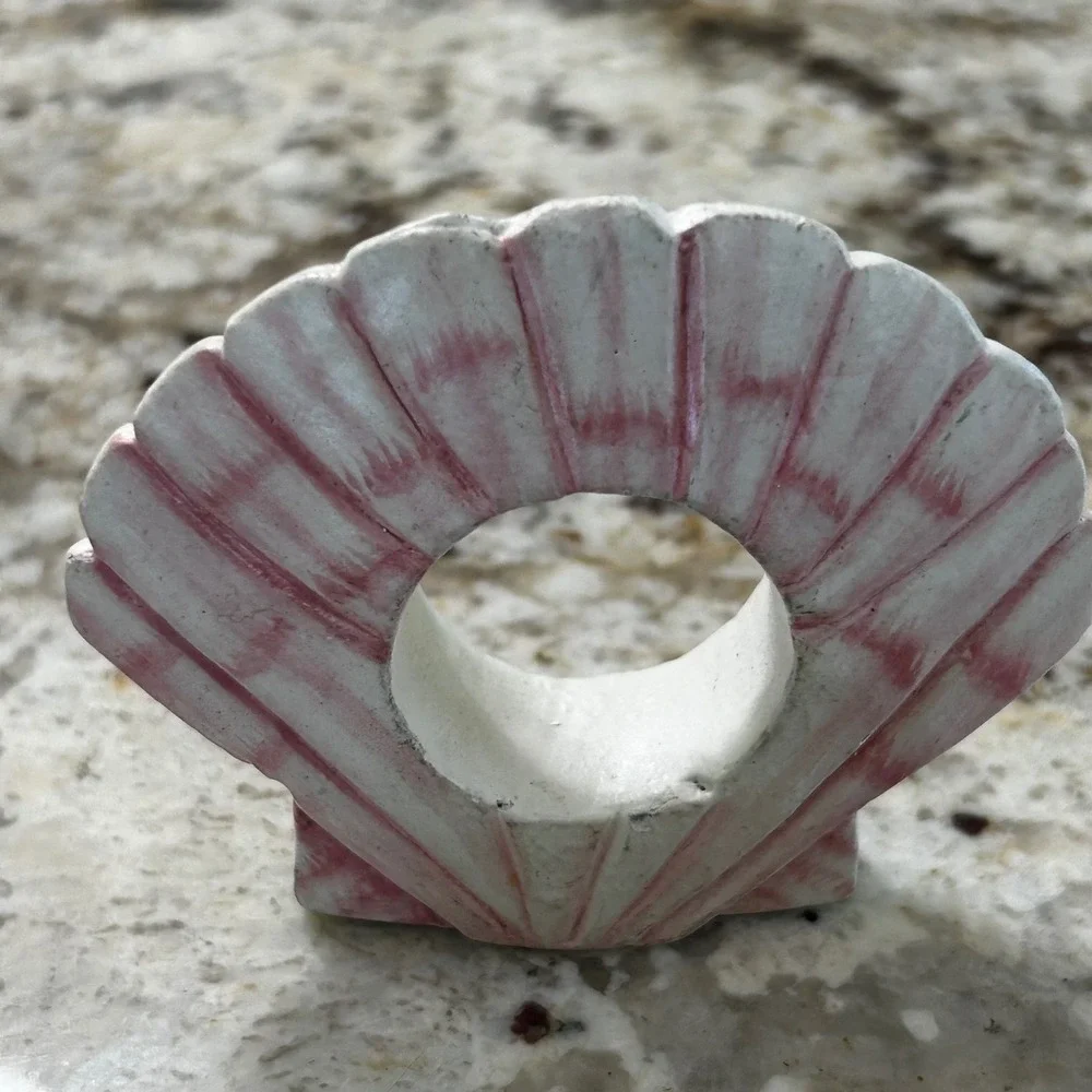 Vintage Set of 8 Wood Shell Napkin Rings Pink White Coastal Seashell Holders